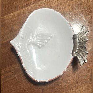 White Fish-Shaped Ceramic Dish with Silver Accents